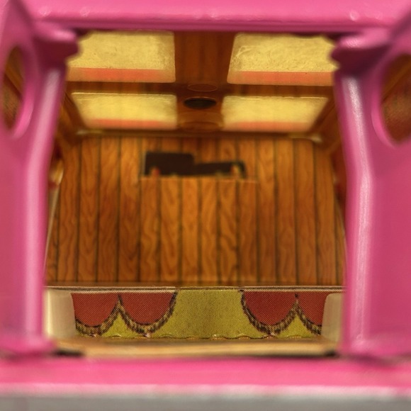 VTG 1977 Corgi Juniors Charlies Angels Pink Chevy Van Die-Cast 1:64 w Sunroofs ! - Picture 11 of 12